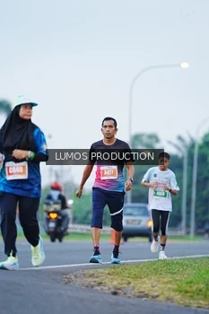 Runner Photo 4834398