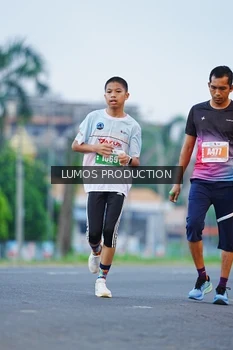 Runner Photo 4834421