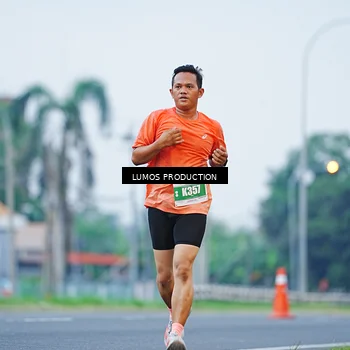 Runner Photo 4834454