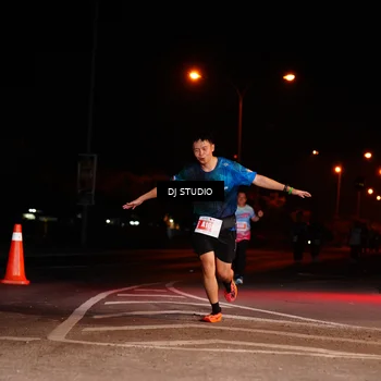 Runner Photo 4834477