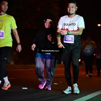 Runner Photo 4834486