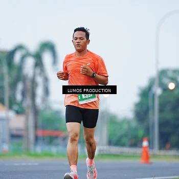 Runner Photo 4834495