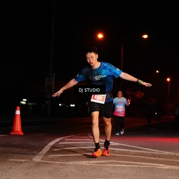 Runner Photo 4834558
