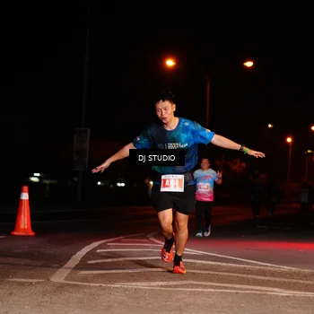 Runner Photo 4834563