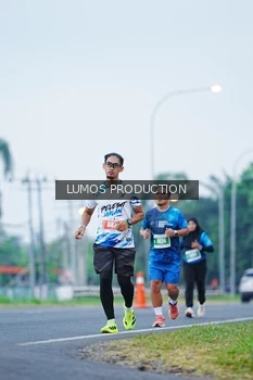 Runner Photo 4834578