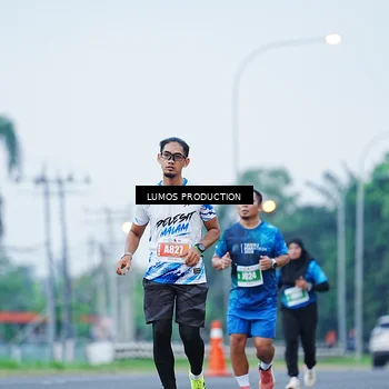 Runner Photo 4834592