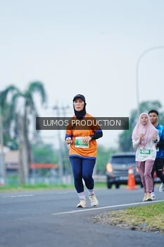 Runner Photo 4834659