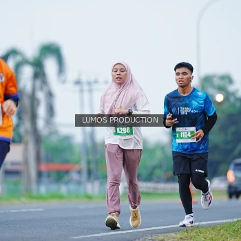 Runner Photo 4834690