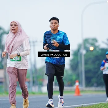 Runner Photo 4834717