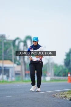 Runner Photo 4834771