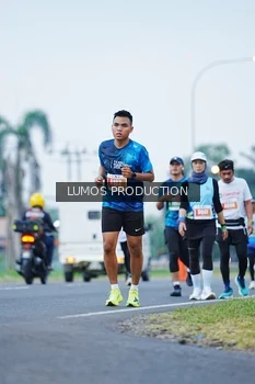 Runner Photo 4834871