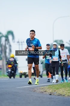 Runner Photo 4834877