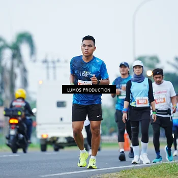 Runner Photo 4834894