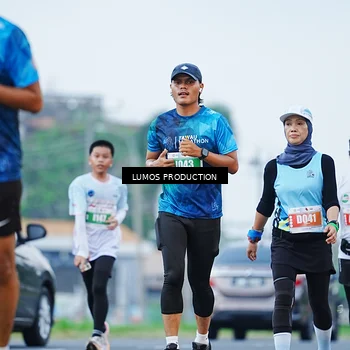 Runner Photo 4834901