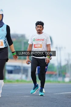 Runner Photo 4834957
