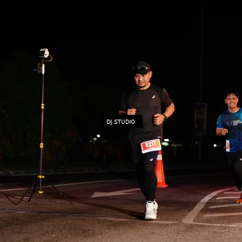 Runner Photo 4834974