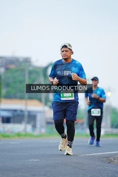 Runner Photo 4834993