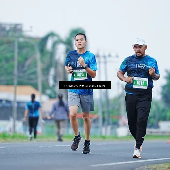Runner Photo 4835073