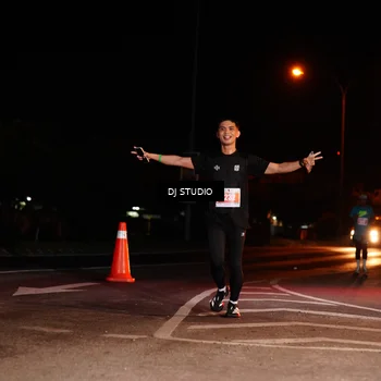 Runner Photo 4835216
