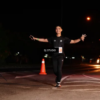 Runner Photo 4835243