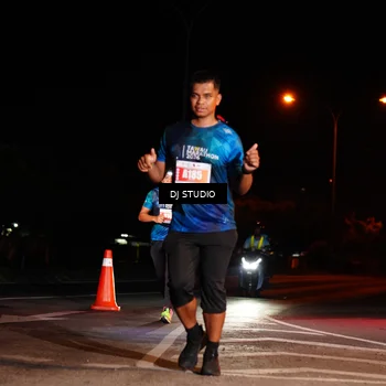 Runner Photo 4835376