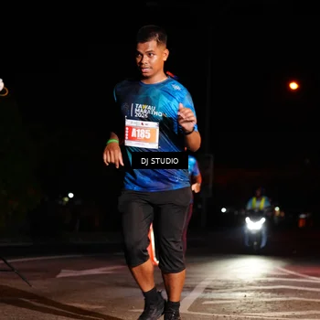 Runner Photo 4835406