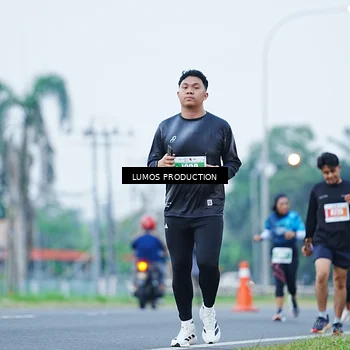 Runner Photo 4835544