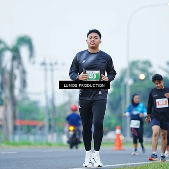 Runner Photo 4835555
