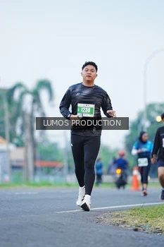 Runner Photo 4835556