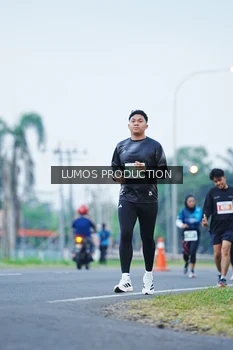 Runner Photo 4835567