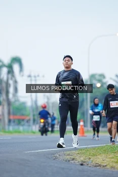 Runner Photo 4835569