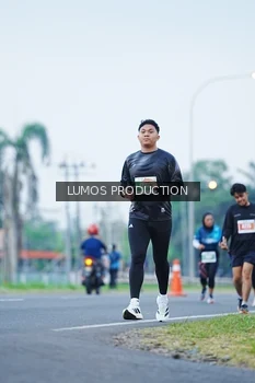 Runner Photo 4835574