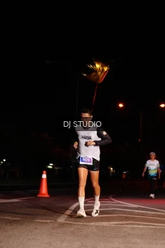 Runner Photo 4835577