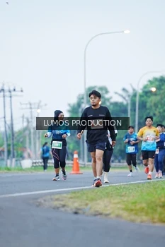 Runner Photo 4835591