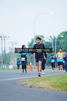 Runner Photo 4835596