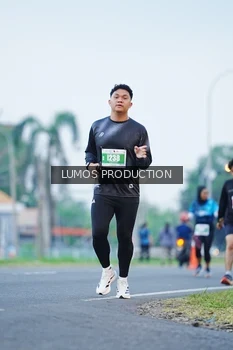 Runner Photo 4835639