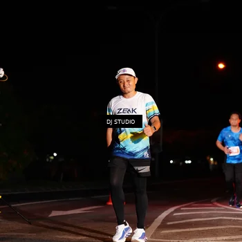 Runner Photo 4835663