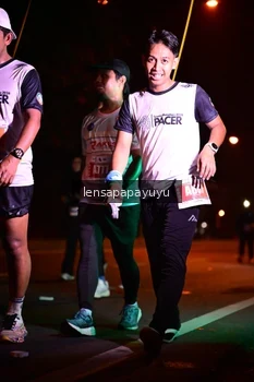 Runner Photo 4835672