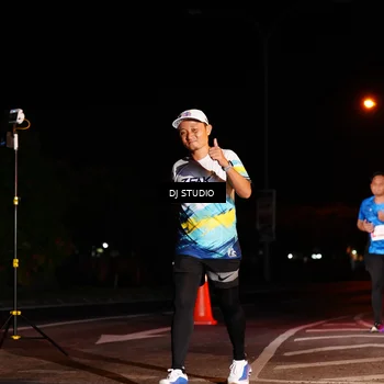 Runner Photo 4835674