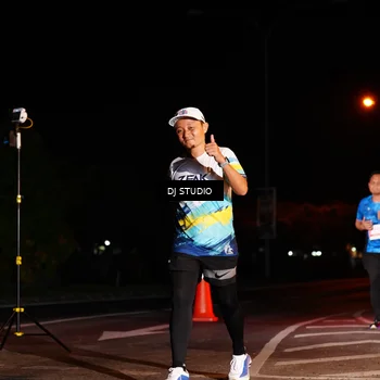 Runner Photo 4835675