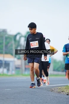 Runner Photo 4835722