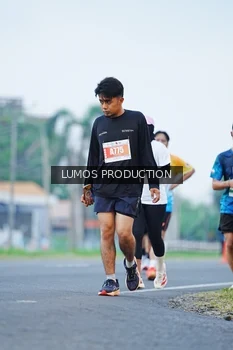 Runner Photo 4835763