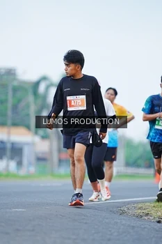 Runner Photo 4835772