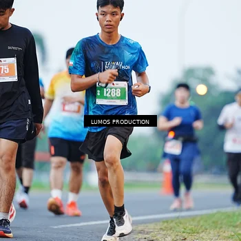Runner Photo 4836018