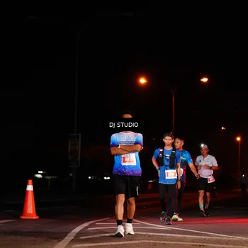 Runner Photo 4836733
