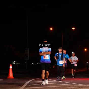 Runner Photo 4836735