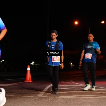 Runner Photo 4836758