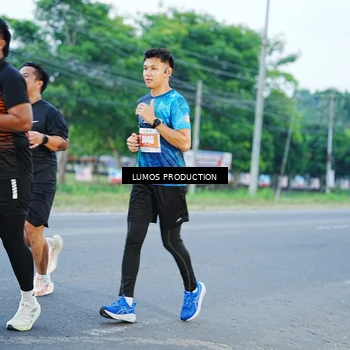 Runner Photo 4836915
