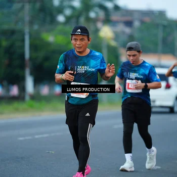 Runner Photo 4836972