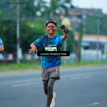 Runner Photo 4837082